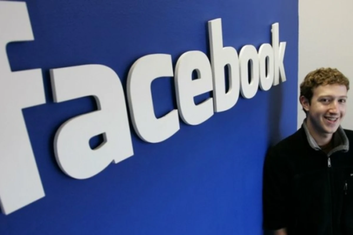 Facebook начала борьбу с ложными новостями в соцсети