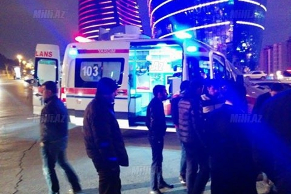 В центре Баку произошла авария