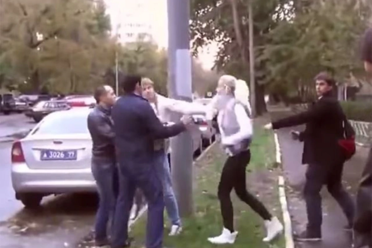 Коня на скаку остановит, в горящую избу войдет (видео)