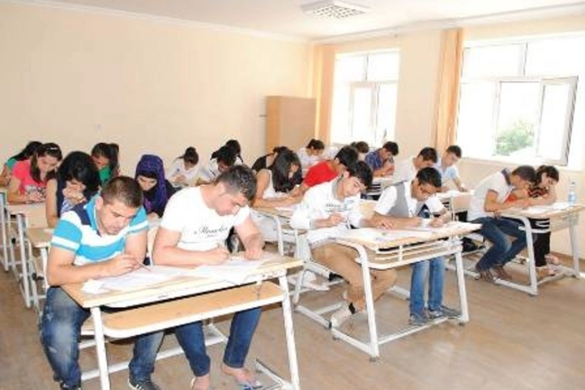 В Азербайджане обнародованы даты проведения вступительных экзаменов