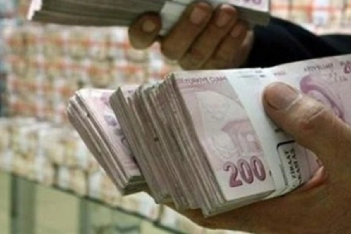 Вслед за рублем обвалилась турецкая лира