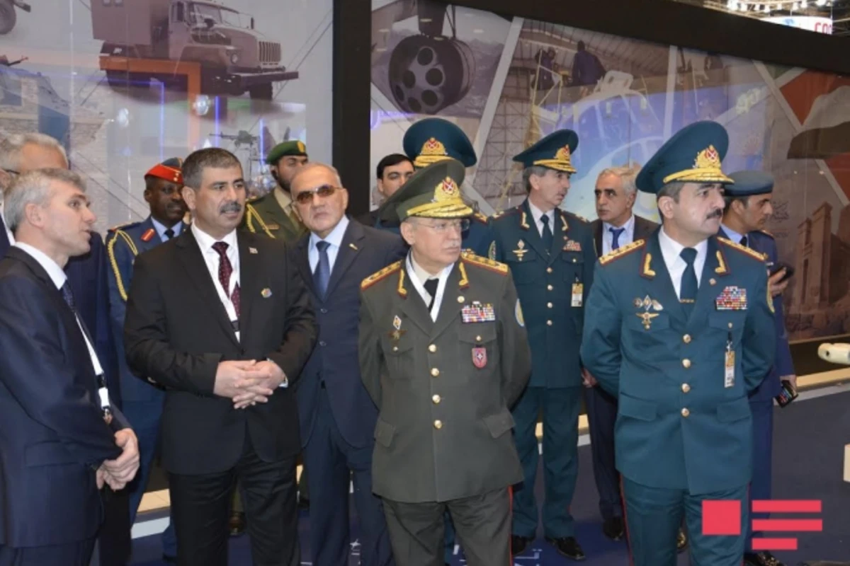 Азербайджан представлен на международной оборонной выставке IDEX-2015