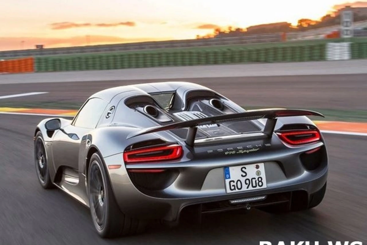 Porsche работает над созданием двух мегаспорткаров