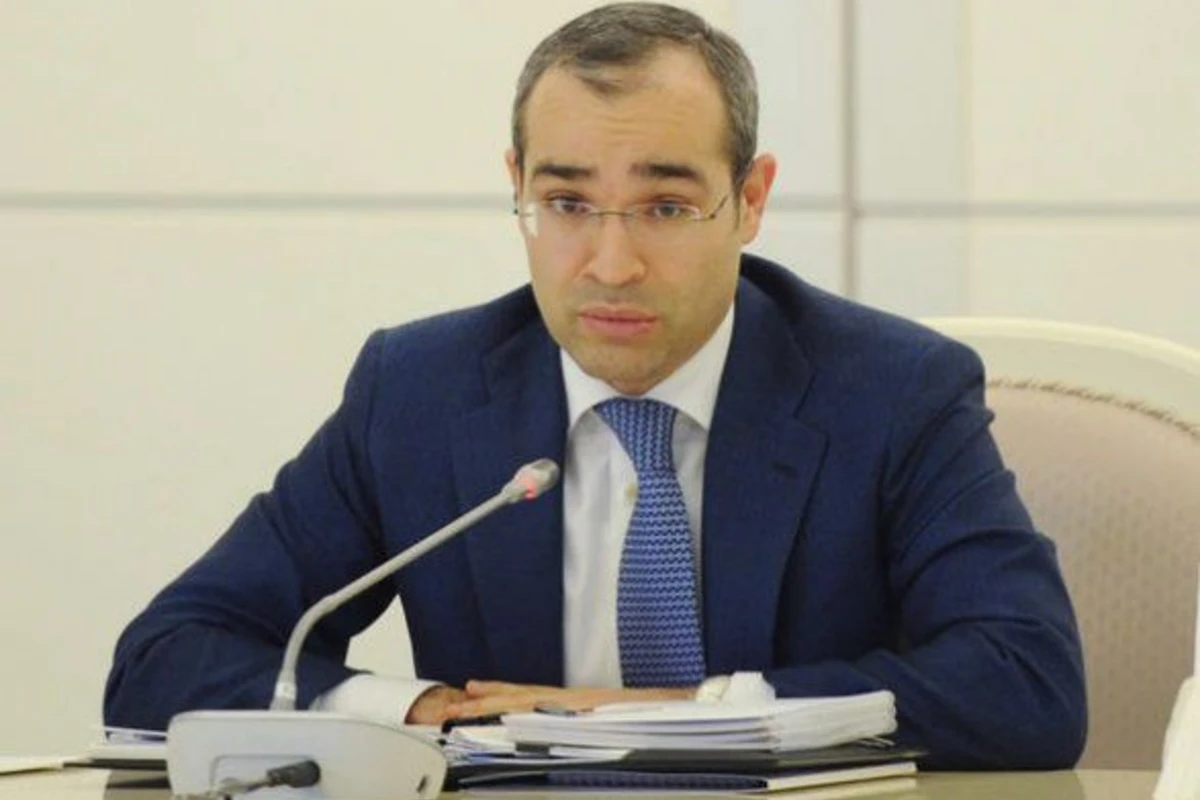Микаил Джаббаров пообещал повысить зарплату учителям