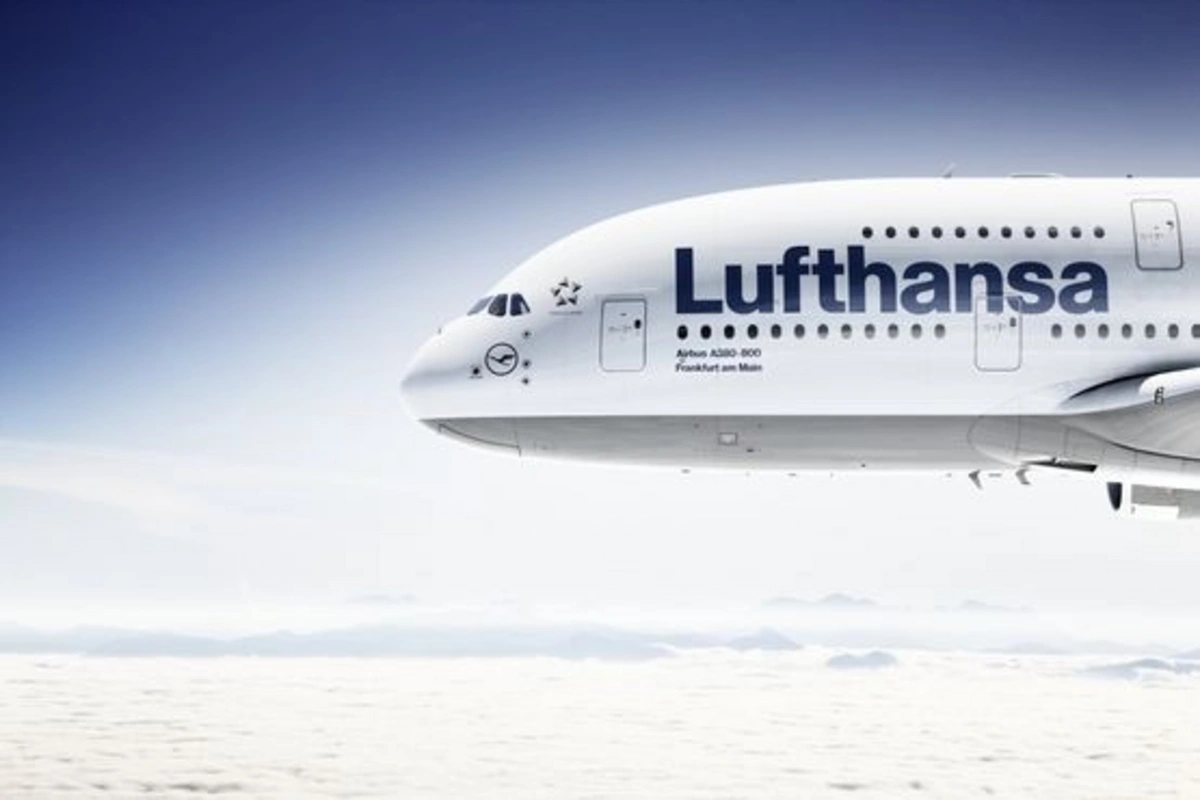 Авиаперевозчик Lufthansa отменил свои сегодняшние рейсы из Баку Авиаперевозчик Lufthansa отменил свои сегодняшние рейсы из Баку