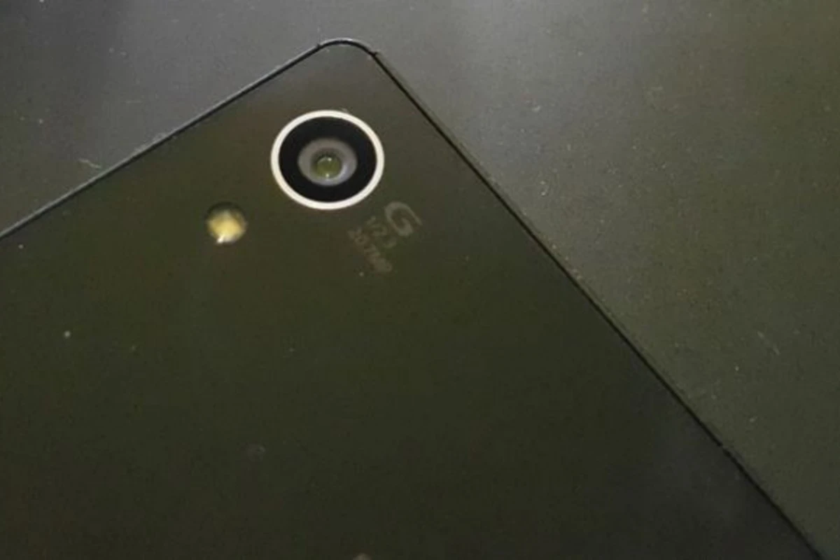 Шпионские снимки Sony Xperia Z4