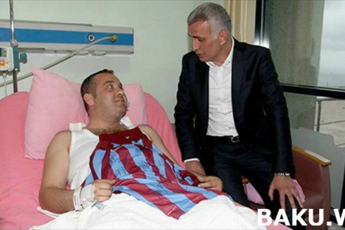 Президент навестил в больнице раненого водителя автобуса