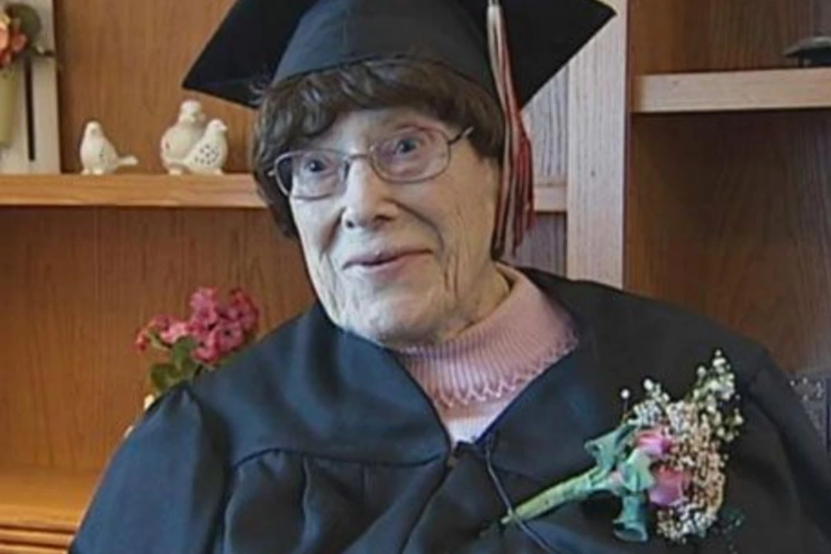 103-летняя американка окончила школу