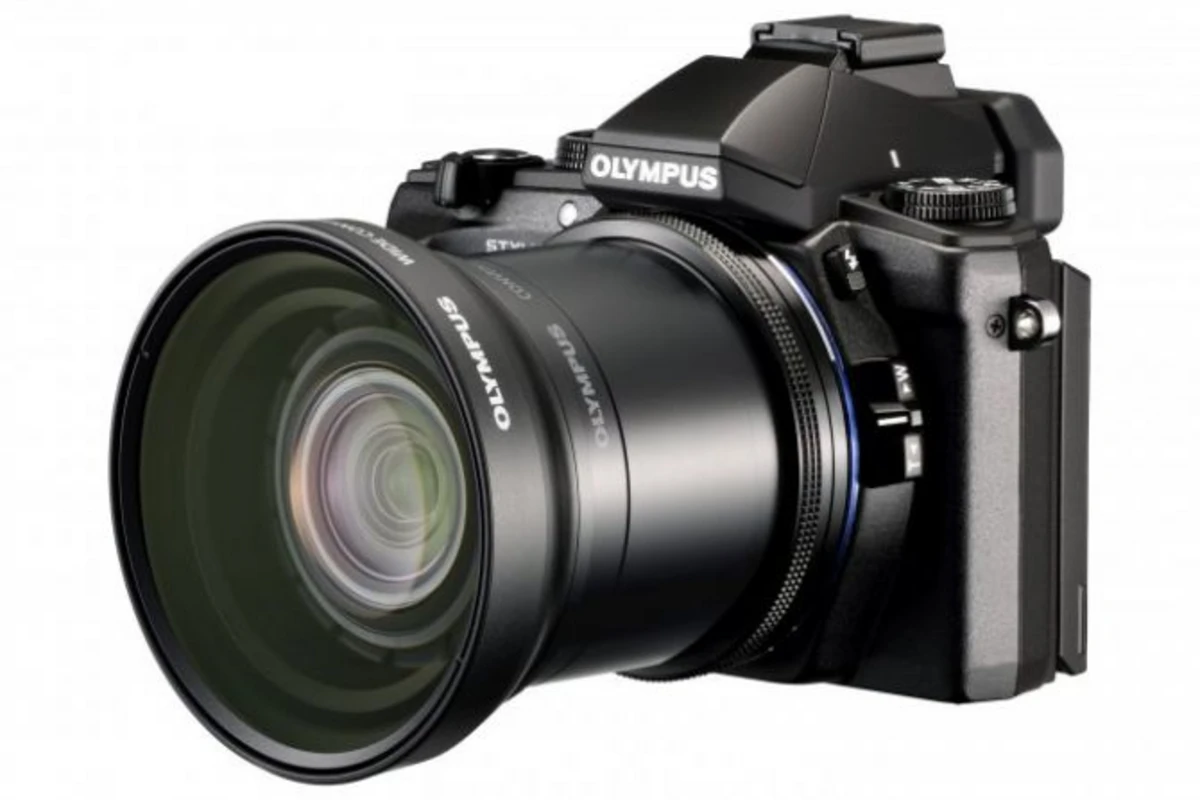 Olympus Stylus 1s - обновленный флагманский компакт за $700