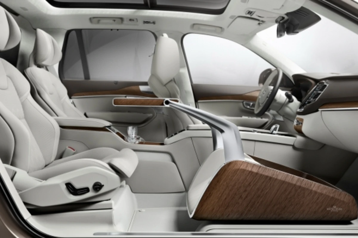 Удобства первого класса в новом Volvo XC90 (видео)