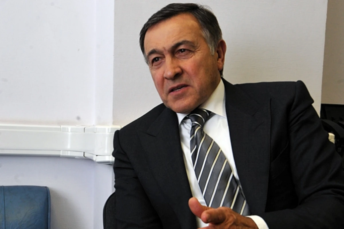 Арас Агаларов: «В начале карьеры я продавал плащи»