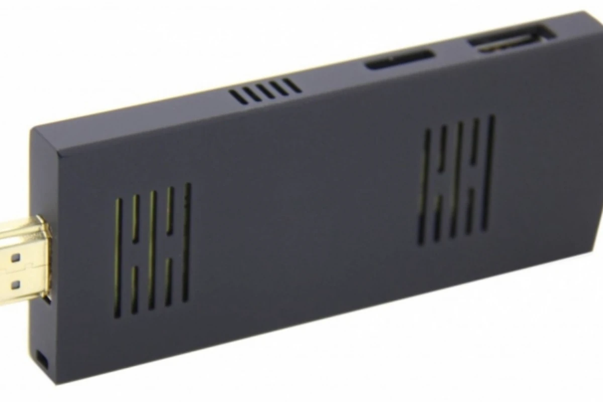 $240 за компьютер-брелок на базе Windows 8.1 с двумя USB