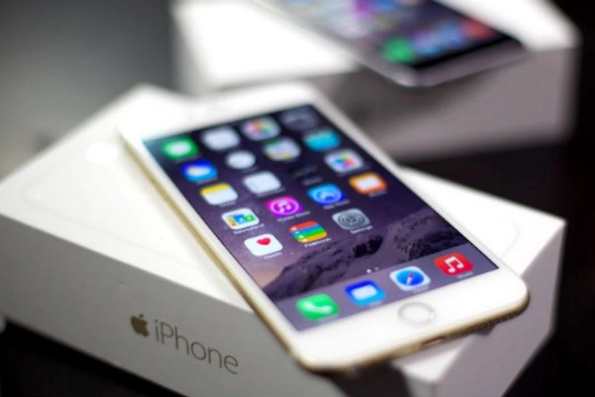 Продажа iPhone в Азербайджане временно приостановлена