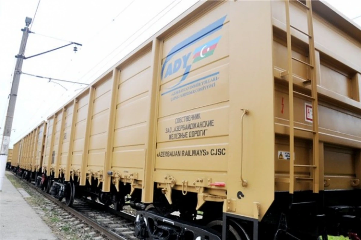 Азербайджан получил очередную партию новых вагонов