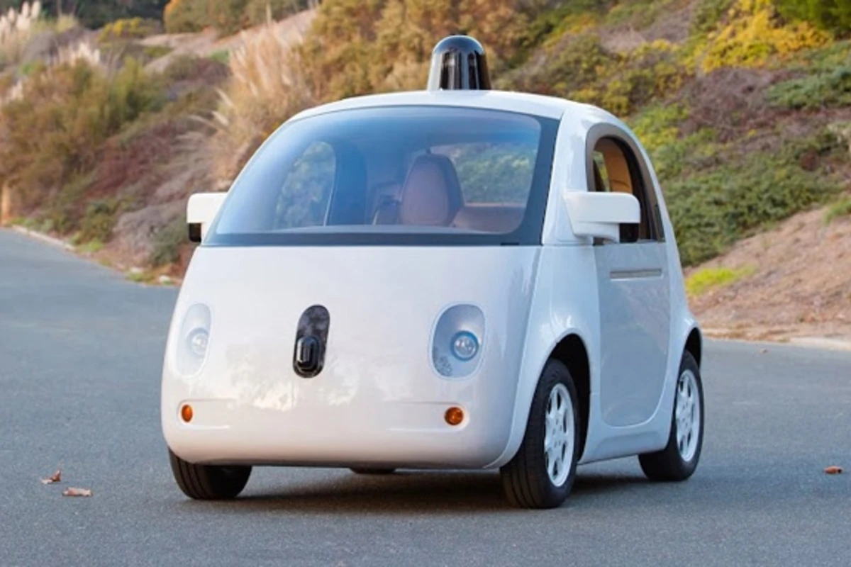 Беспилотные машины Google появятся в США летом