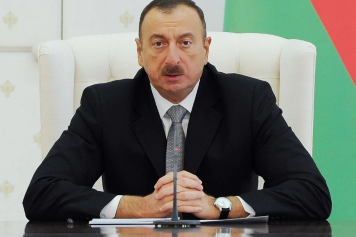 Ильхам Алиев: Поручил снести одну из вилл, чтобы для остальных это стало уроком