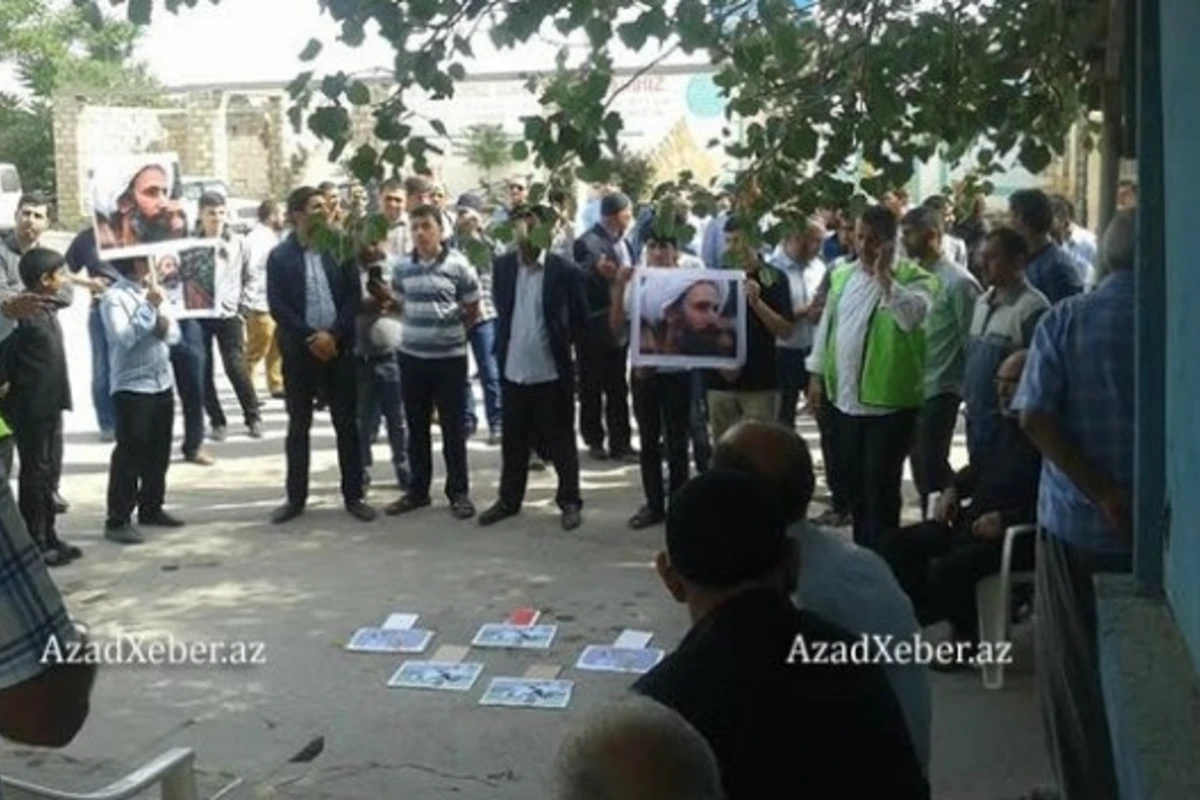 В Нардаране проходит акция протеста