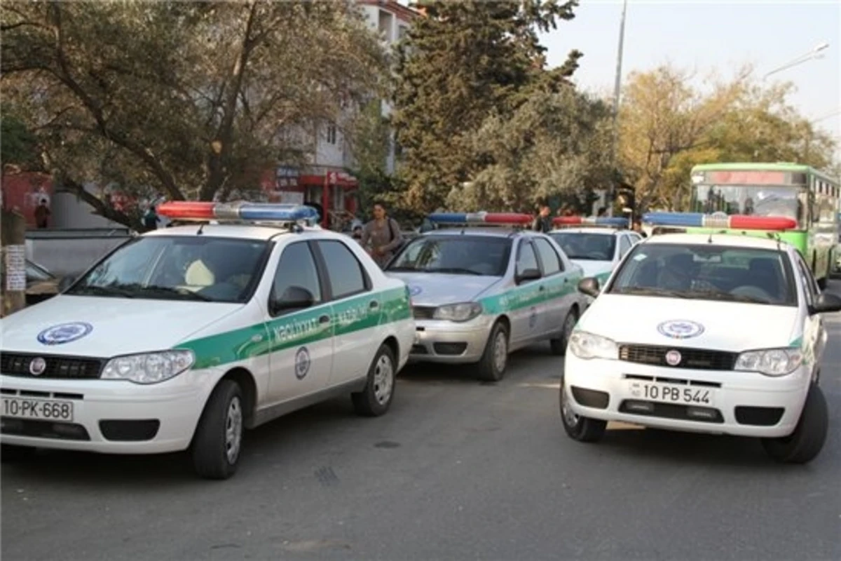 В Баку проходят рейды