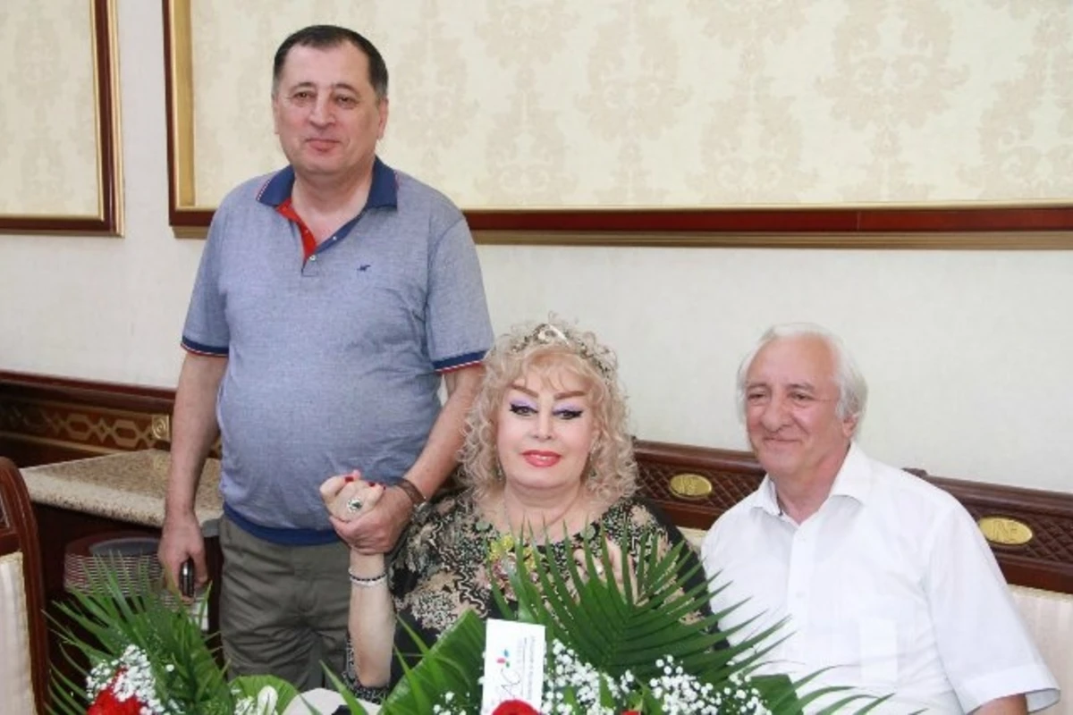 Ильхама Гулиева: Я люблю свой народ (видео) Ильхама Гулиева: Я люблю свой народ (видео)
