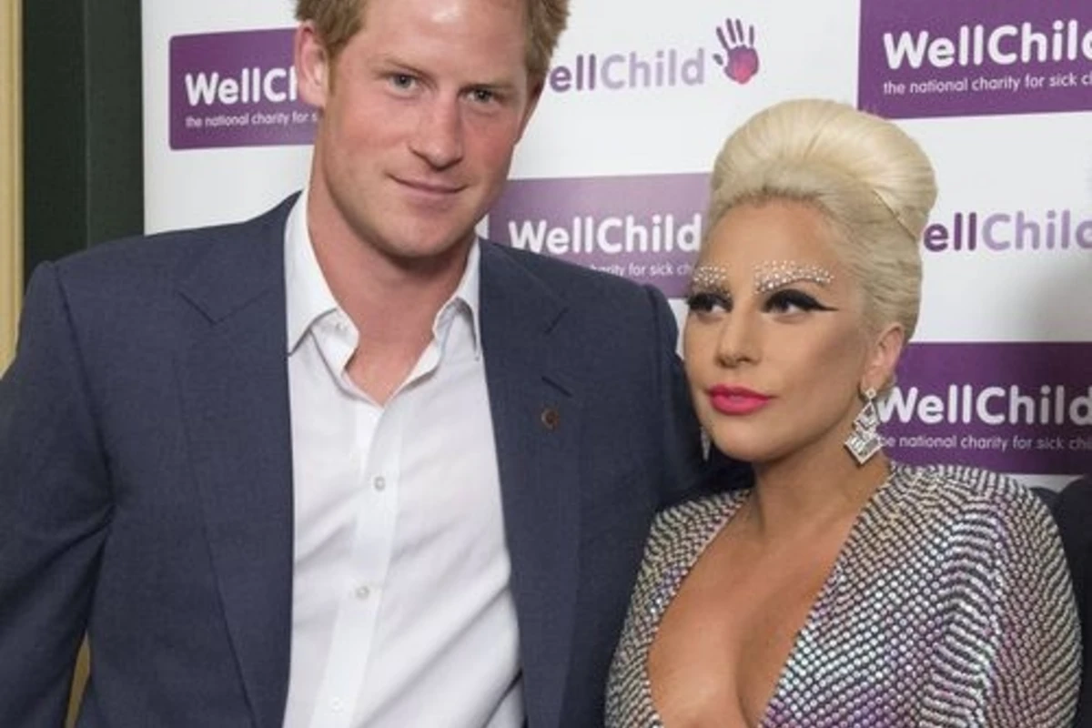 Принц Гарри познакомился с Lady GaGa