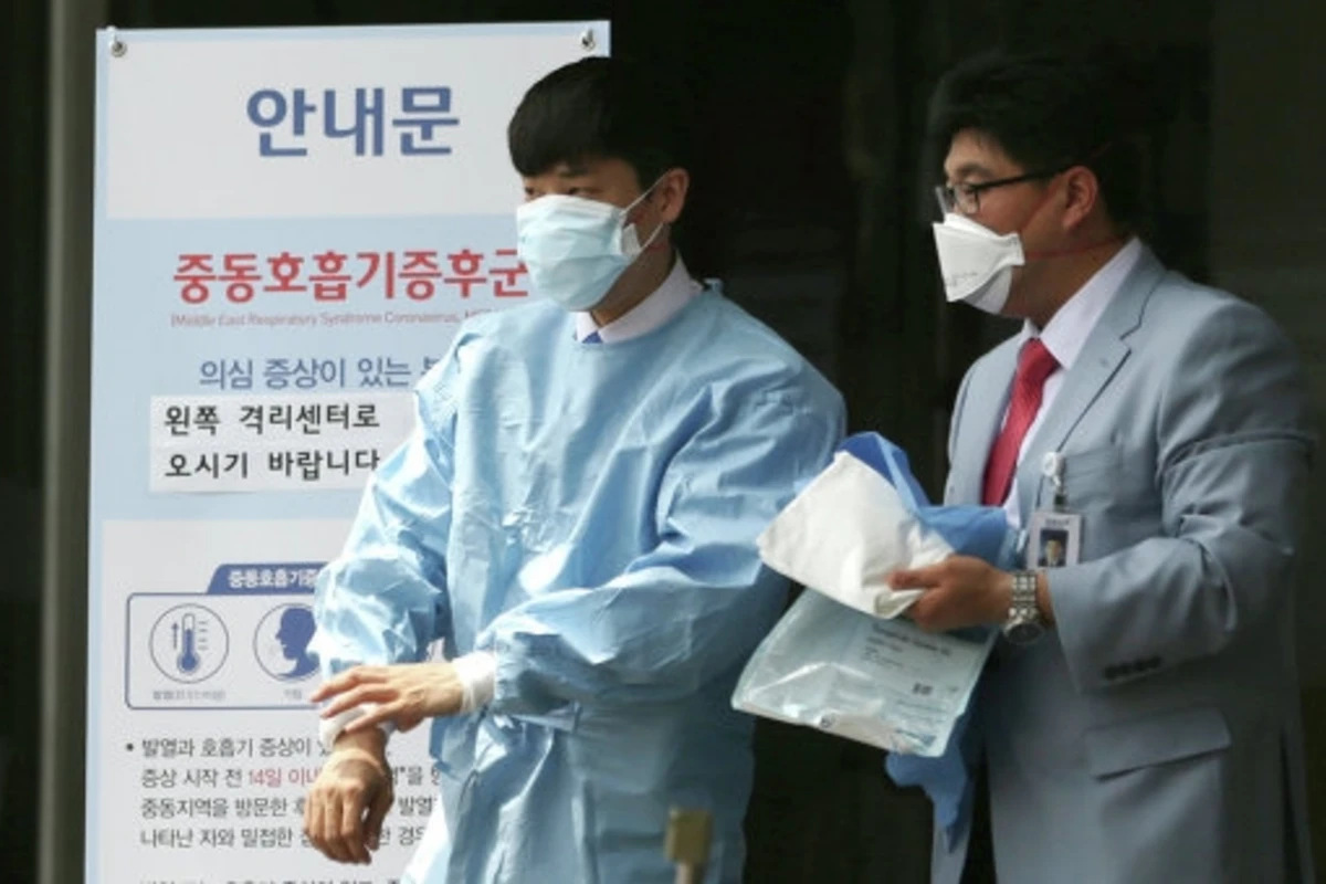 Число заразившихся коронавирусом MERS в Южной Корее выросло до 122 Число заразившихся коронавирусом MERS в Южной Корее выросло до 122