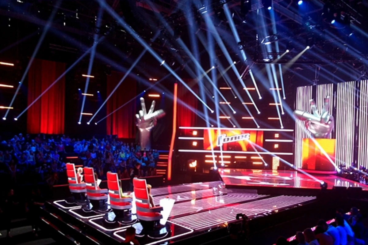 На телеканале AZTV стартовал всемирно известный проект The Voice