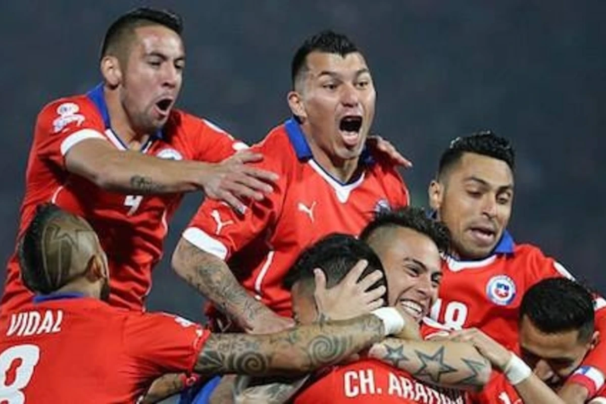 Кубок Америки: Сборная Чили пробивается в финал (видео)