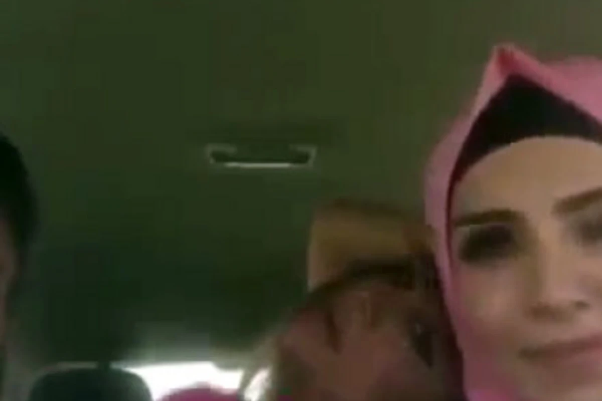 Нигяр Джамал попала в аварию на трассе Баку-Губа (видео) Нигяр Джамал попала в аварию на трассе Баку-Губа (видео)