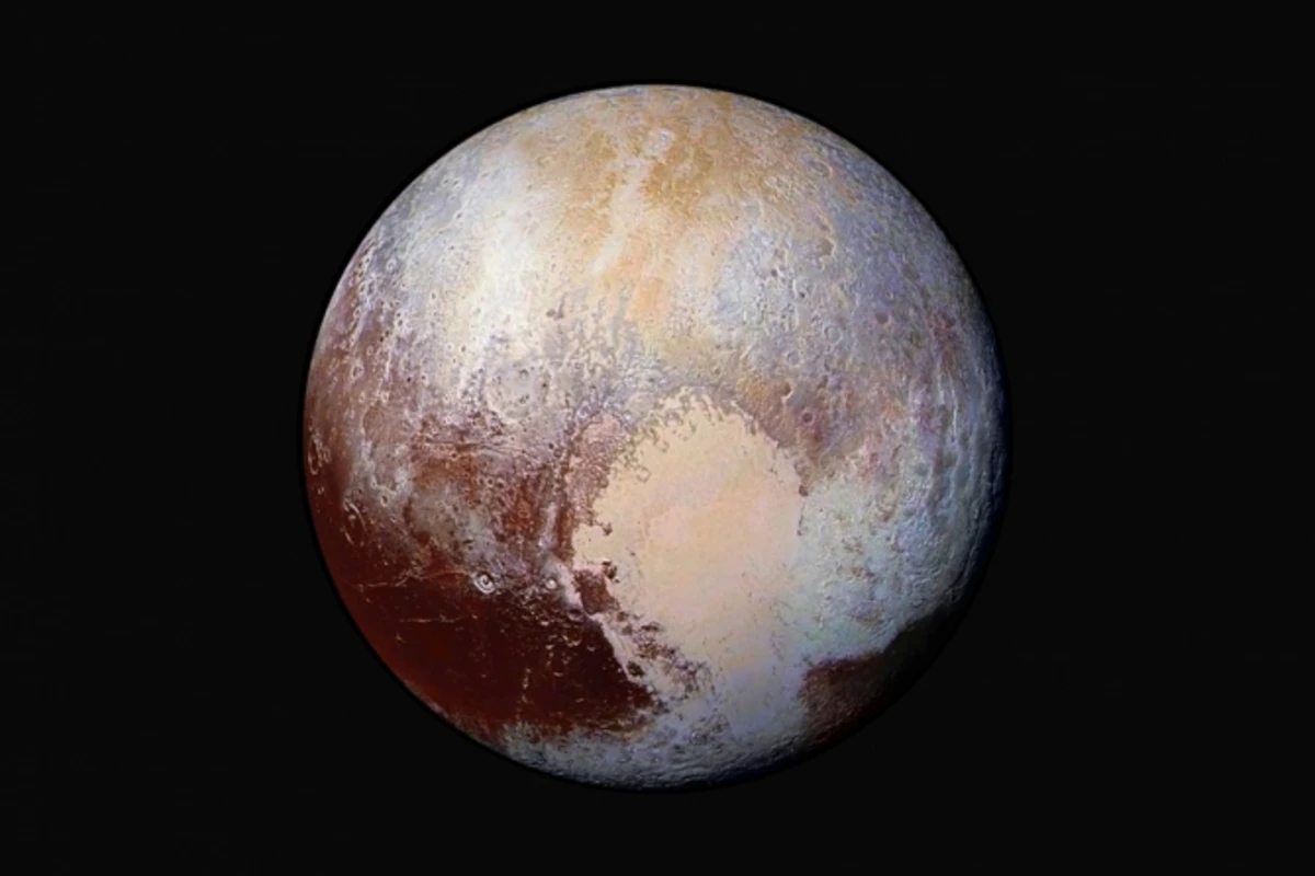 Прощальные снимки Плутона, сделанные зондом New Horizons
