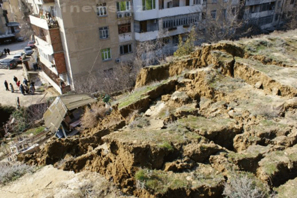 На территории Зыха вновь активизировались оползневые процессы