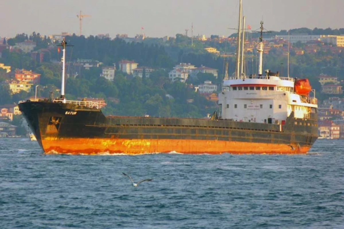 Азербайджан расширяет сухогрузный флот в международных водах