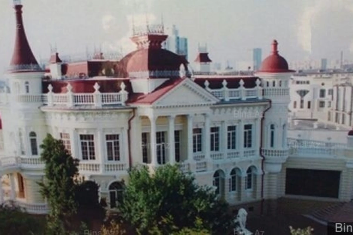 В Баку продаются многомиллионные виллы (фото)