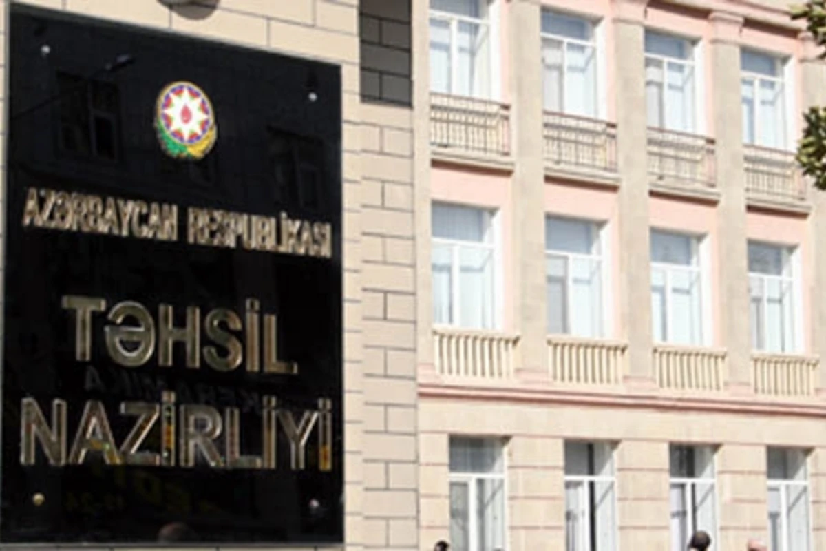 Təhsil Nazirliyindən qalmaqallı kitabla bağlı açıqlama Təhsil Nazirliyindən qalmaqallı kitabla bağlı açıqlama
