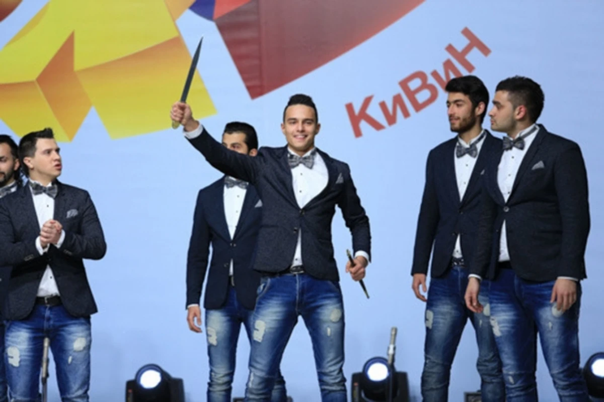 Команда КВН Сборная Баку сегодня выступит на Голосящем КиВиНе