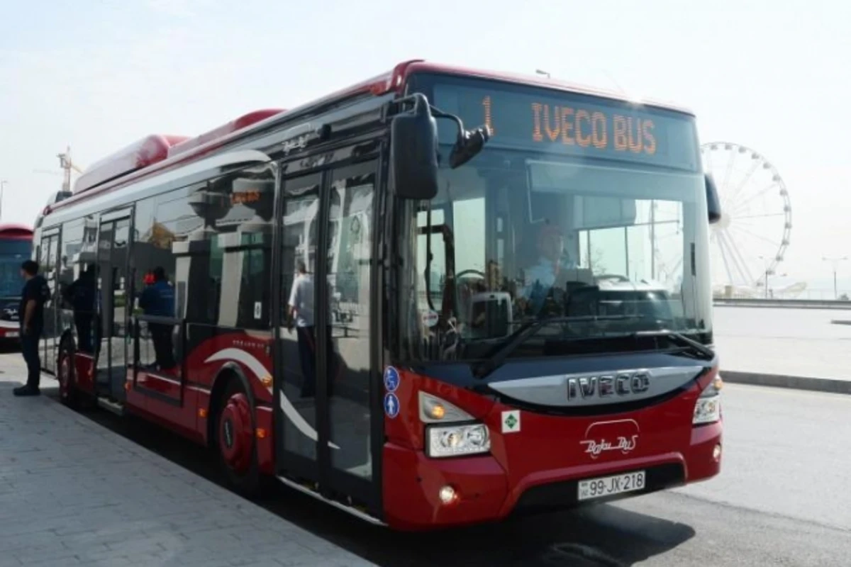 В бакинских автобусах появится Wi-Fi