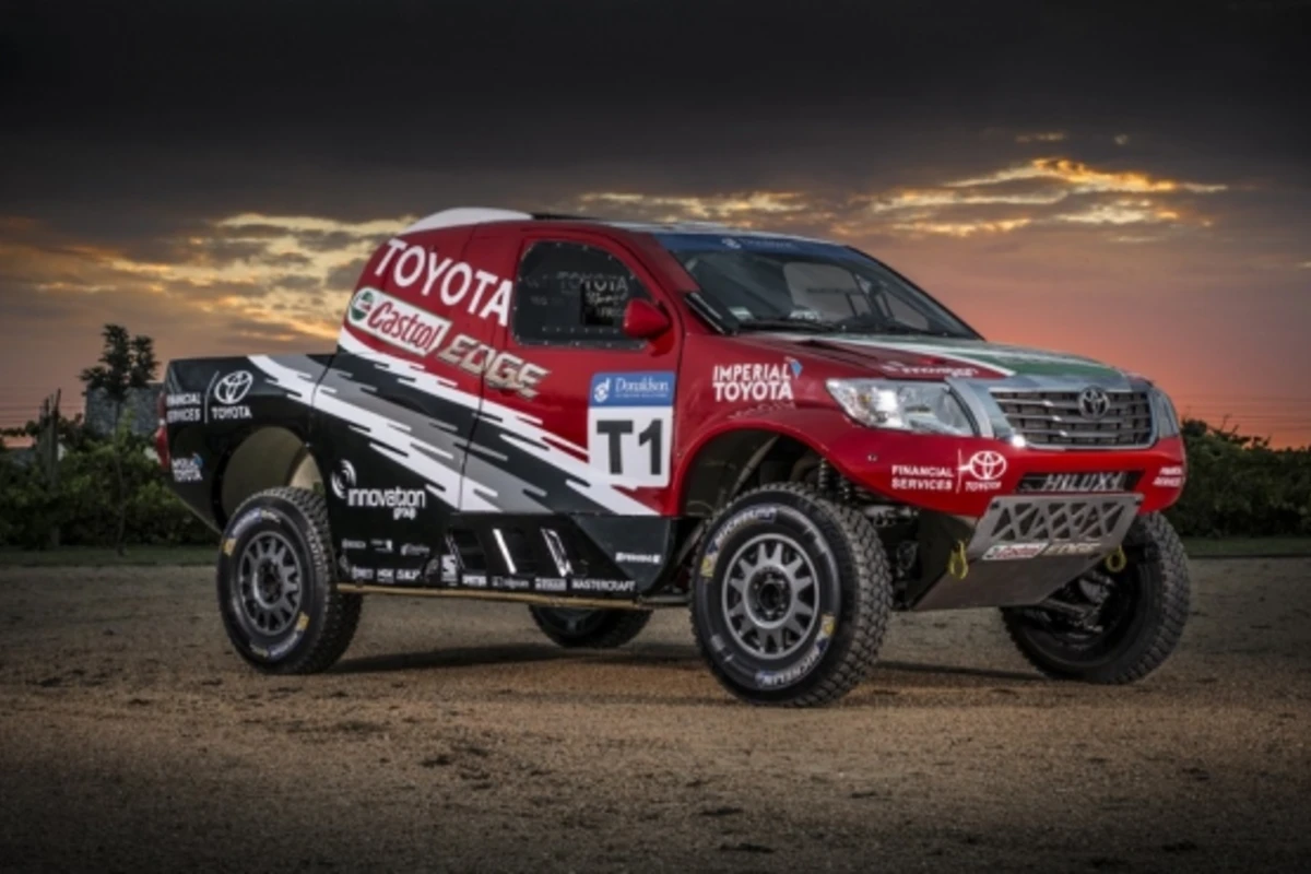 Toyota пересадила пикапу Hilux мотор от Lexus IS F
