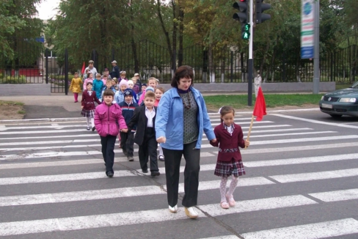 В Азербайджане усилят контроль над безопасностью детей на дорогах