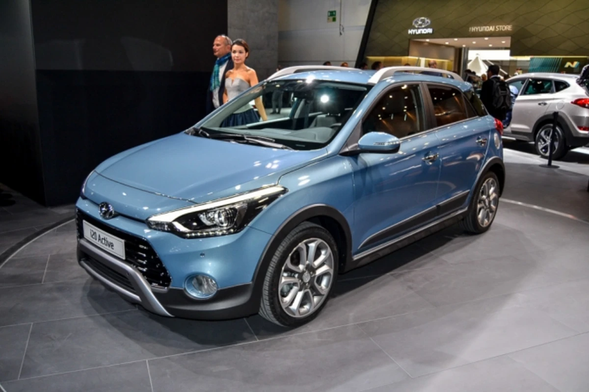 Маленький хэтчбек Hyundai: показана внедорожная версия
