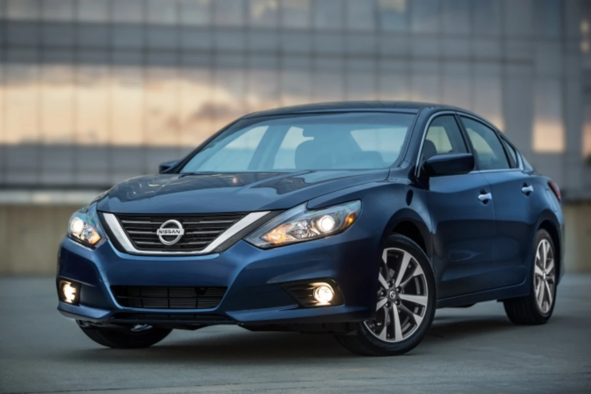 Nissan гордится обновленным седаном Altima