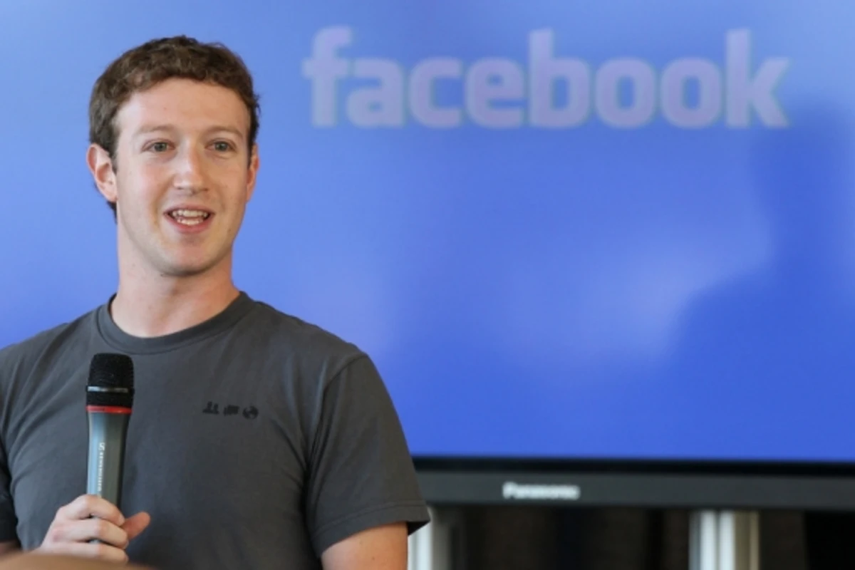 Основатель Facebook поможет беженцам