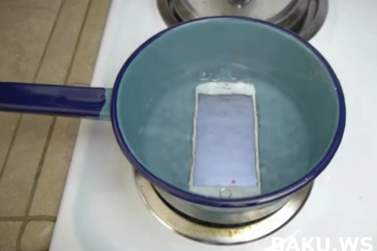 Дорого и сердито: блогеры тестируют кипятком iPhone 6S (видео)