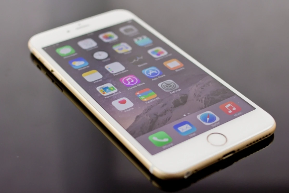 Ошибка в системе iOS9 позволяет получить доступ к личной информации и фотографиям (видео)