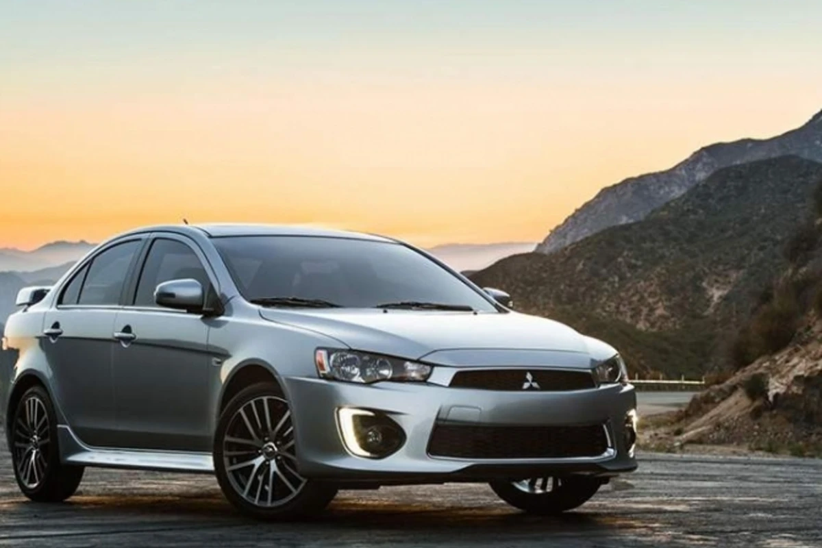 Mitsubishi официально представила обновленный седан Lancer