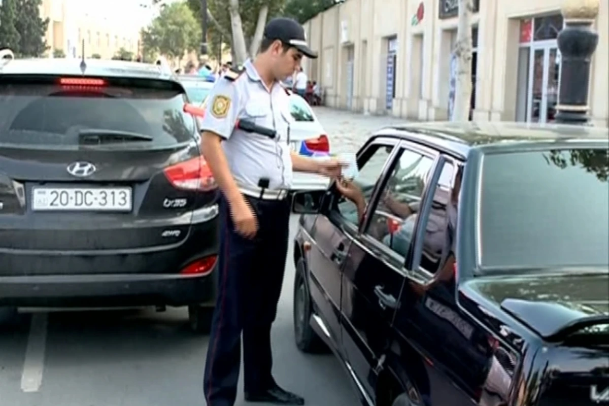 Почему автомобили из Сумгайыта не пускают в Абшеронский район?