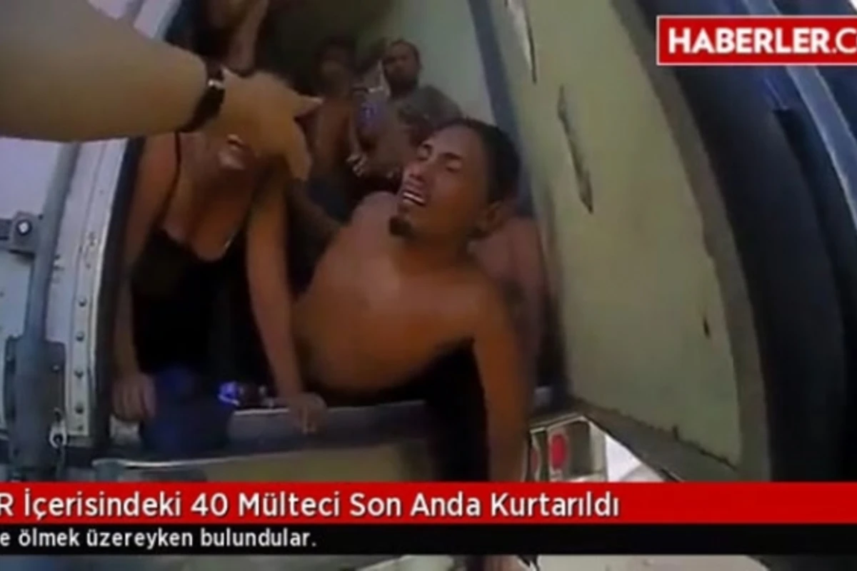 TIR-dan 40 qaçqın çıxdı (VİDEO)