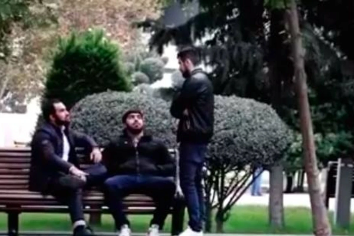 Что будет если гей в Баку захочет познакомиться с кем-то (видео, 16+)