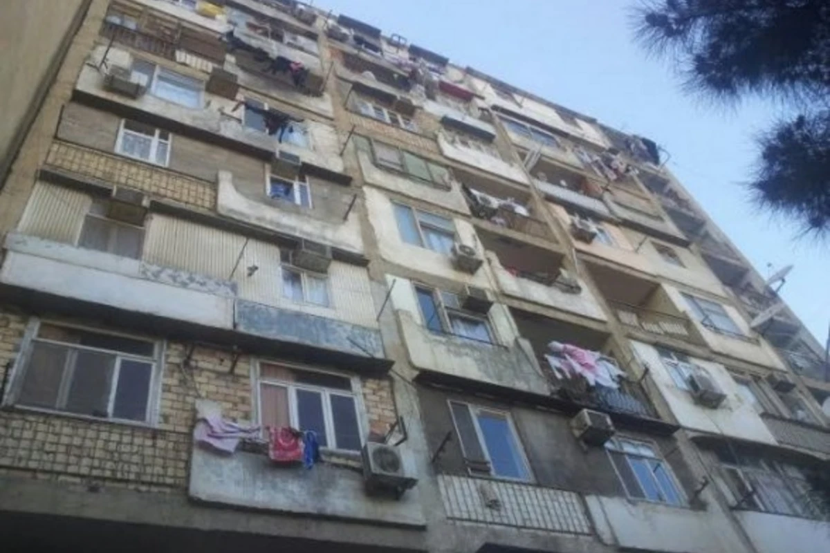 В Сабунчи снесут все аварийные здания