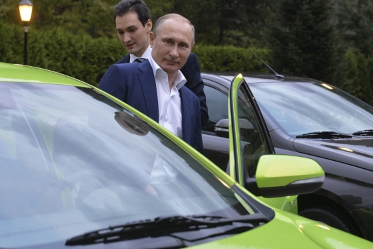Владимир Путин протестировал новую Ладу Весту и поделился своим мнением (видео)