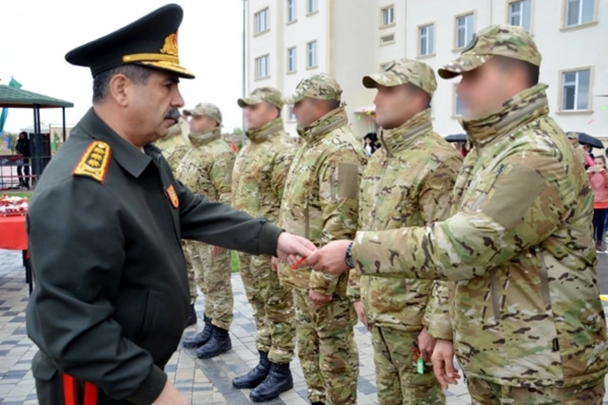 Министр обороны Азербайджана: Наш враг в панике, он боится