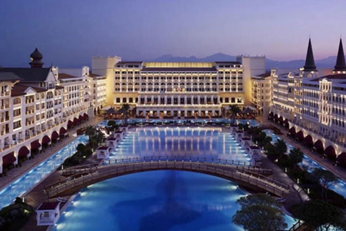 Тельман Исмаилов продал Mardan Palace за 360 млн турецких лир
